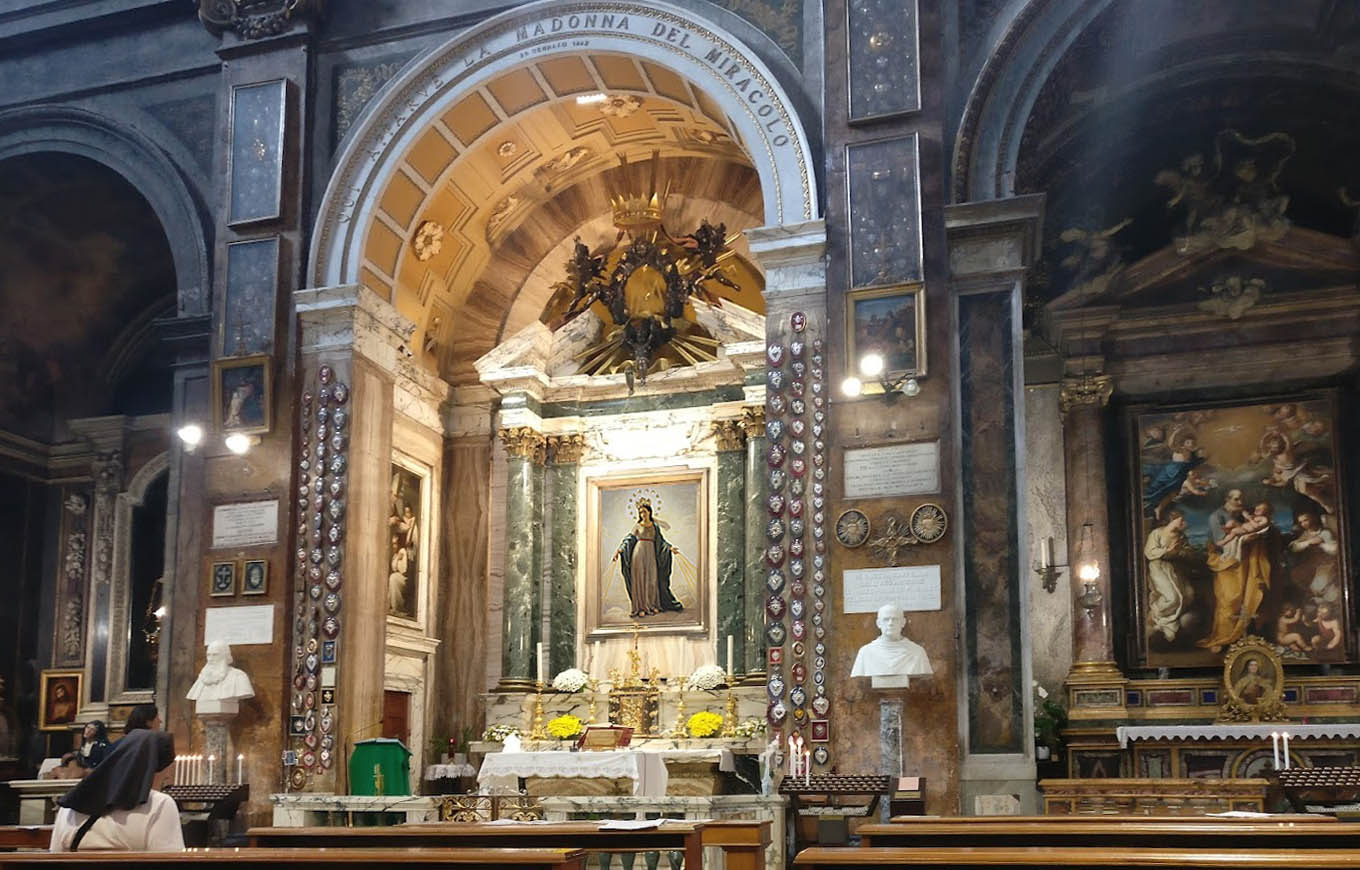 La Chiesa a Roma dove la Madonna è apparsa a Ratisbonne Chiesa Madonna del Miracolo